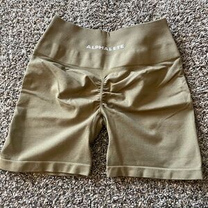 Brand new Alphalete shorts! ✨